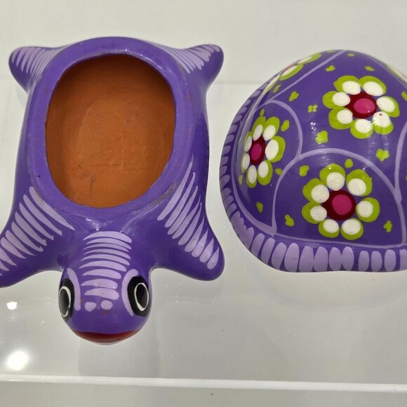 Mexican Folk Art Purple Turtle Terra Cotta Trinket Box with Removable Lid - Picture 8 of 9